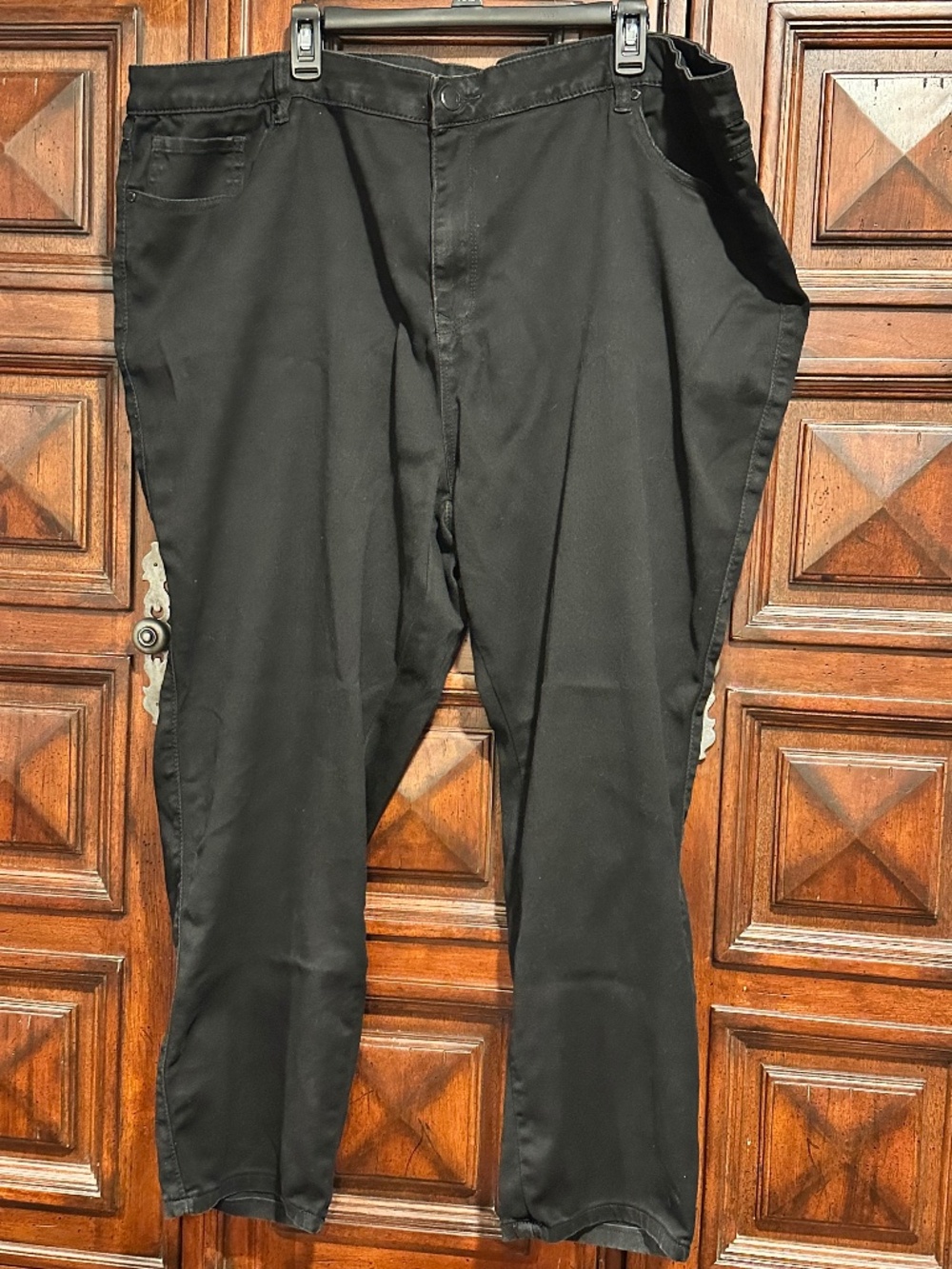 AVENUE Denim skinny BLACK Jeans size 32A Super STRETCHY & SOFT